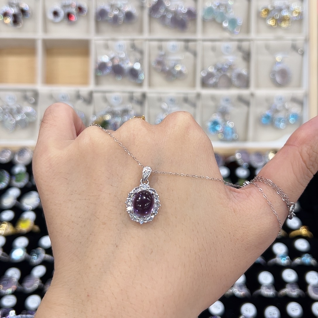 L***。吊坠(赠链)水晶银S925镶嵌