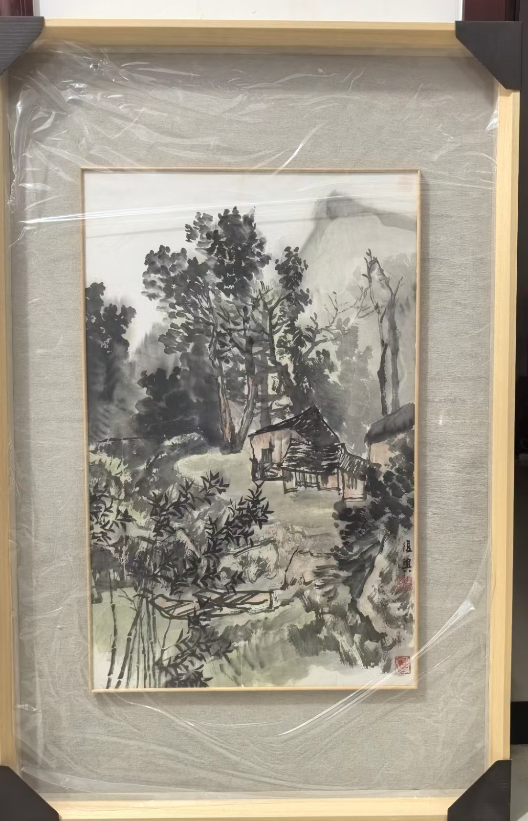 张复兴四尺三开带框山水