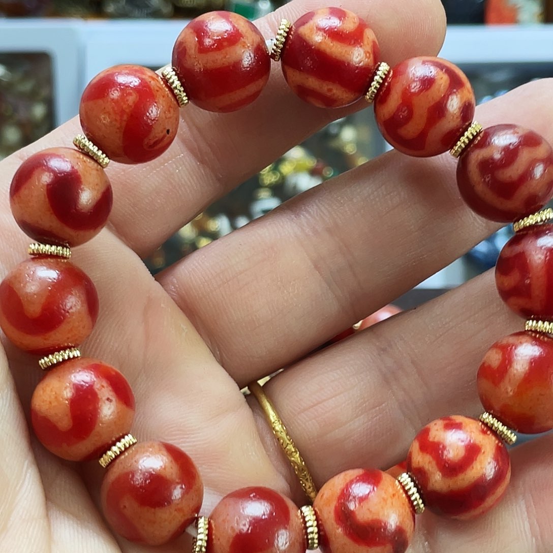 玛瑙/玉髓未镶嵌多样性发一条