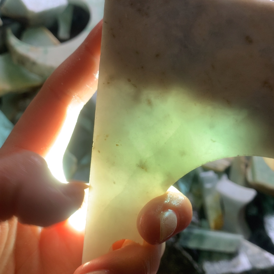 翡翠颈饰未镶嵌缅甸翡翠