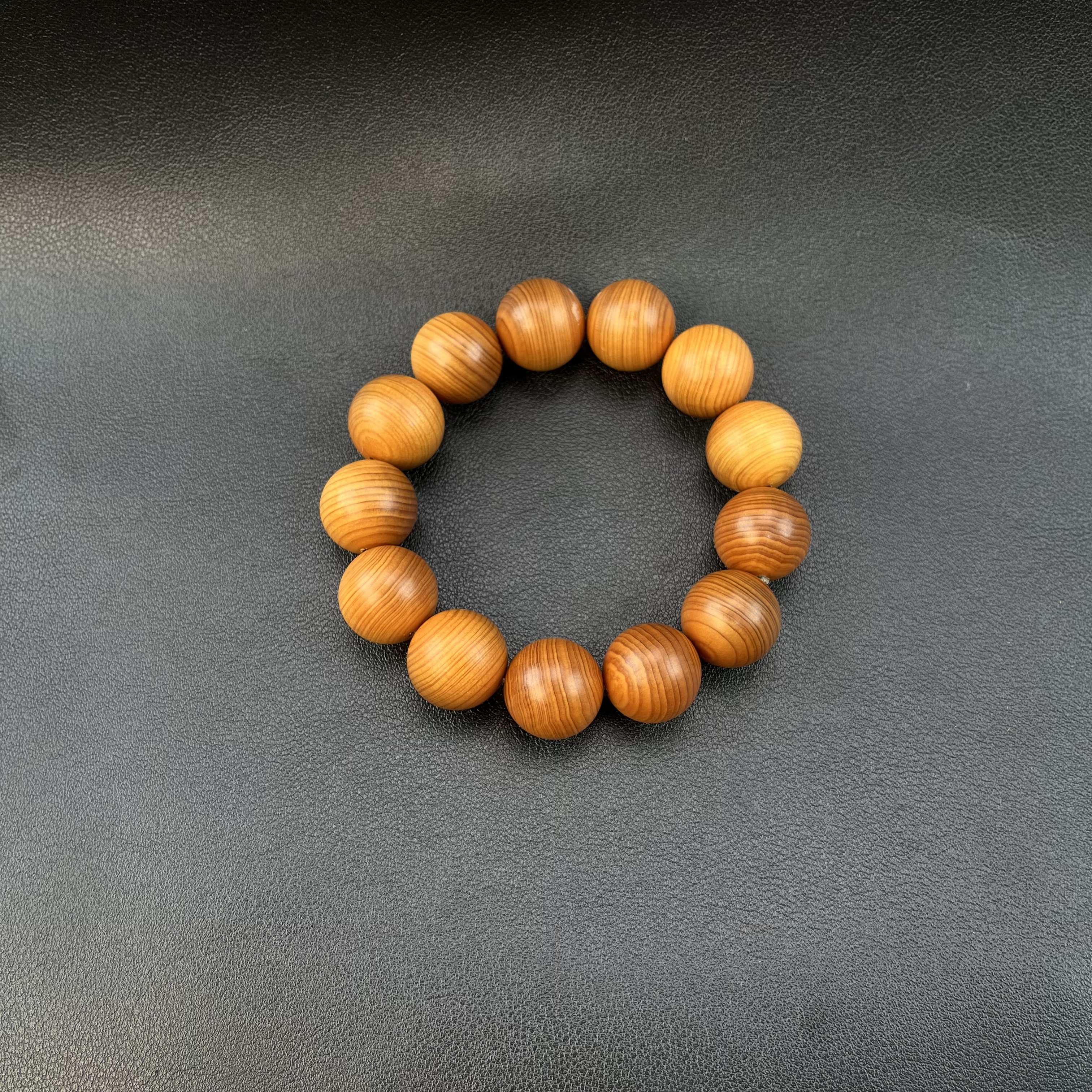 崖柏红油1.8手串