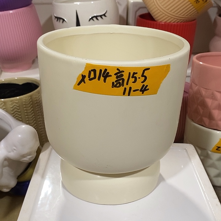 陶摆件陶盆有孔 瑕疵介意勿