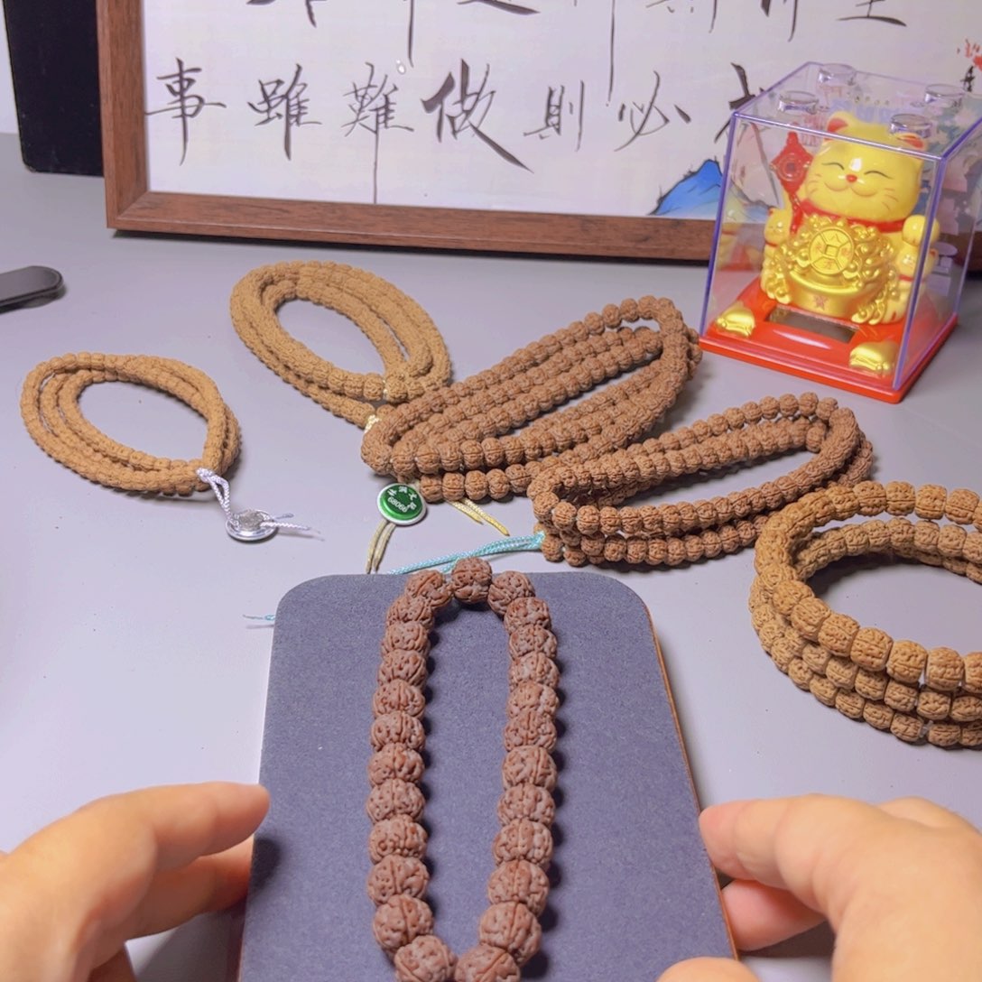 发***爱金刚菩提手串奥旺梅花全品