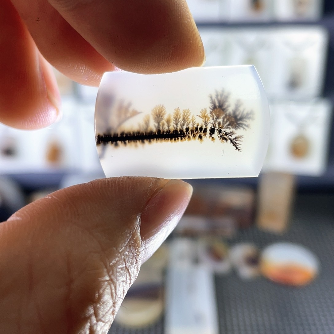 玛瑙/玉髓珠宝奇石未镶嵌飞*