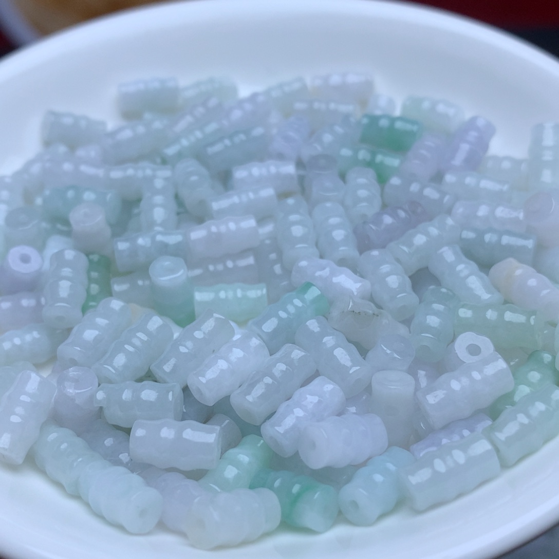 【闪购商品】翡翠手链未镶嵌卡5乘9冰绿白竹节100个