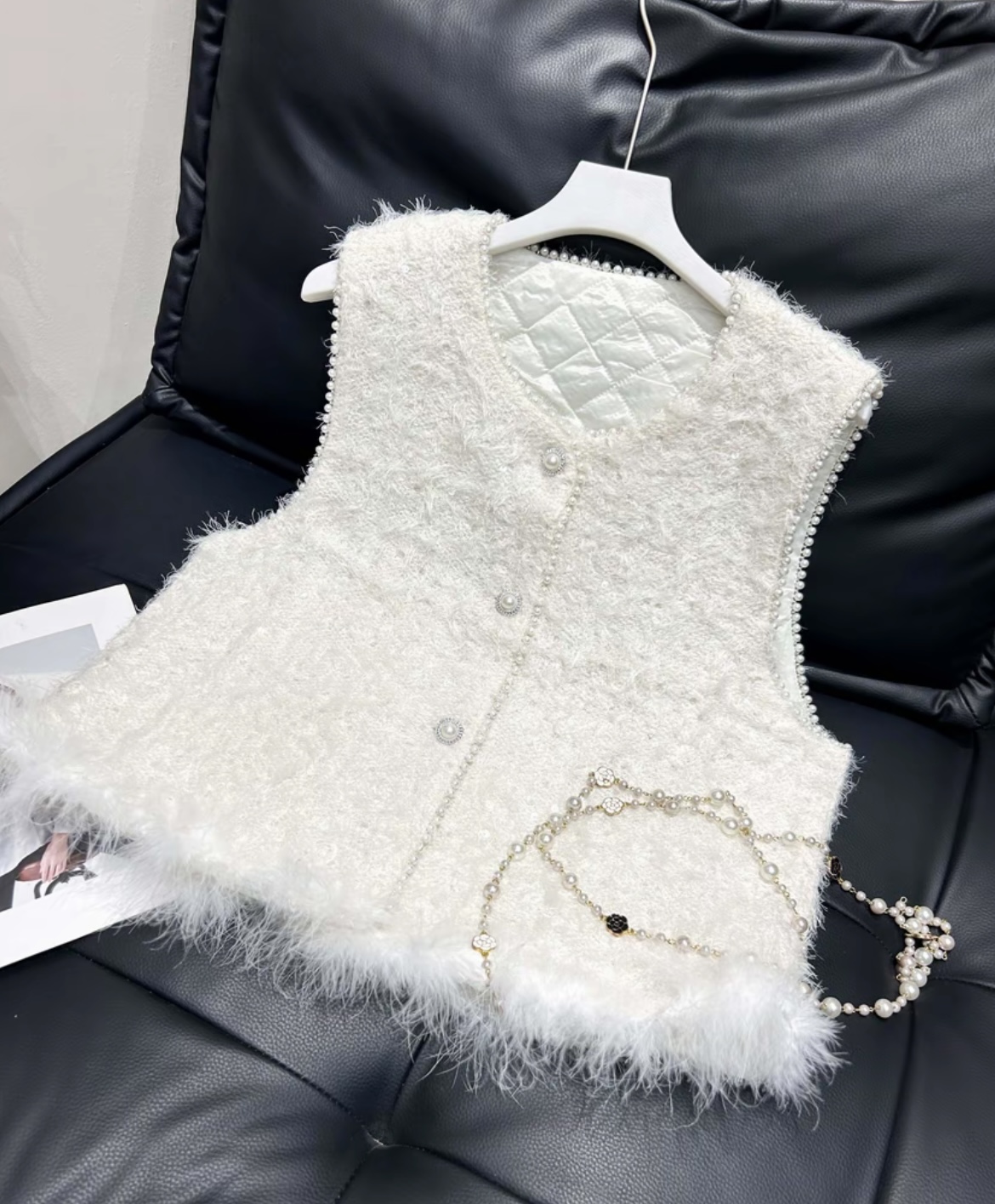 PZC6513#秋冬夹棉拼接毛毛马甲重工珍珠亮片百搭洋气时尚气质