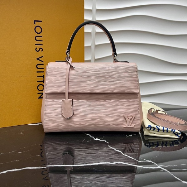 95新/路易威登/市场价22000/包包/250224RN0009