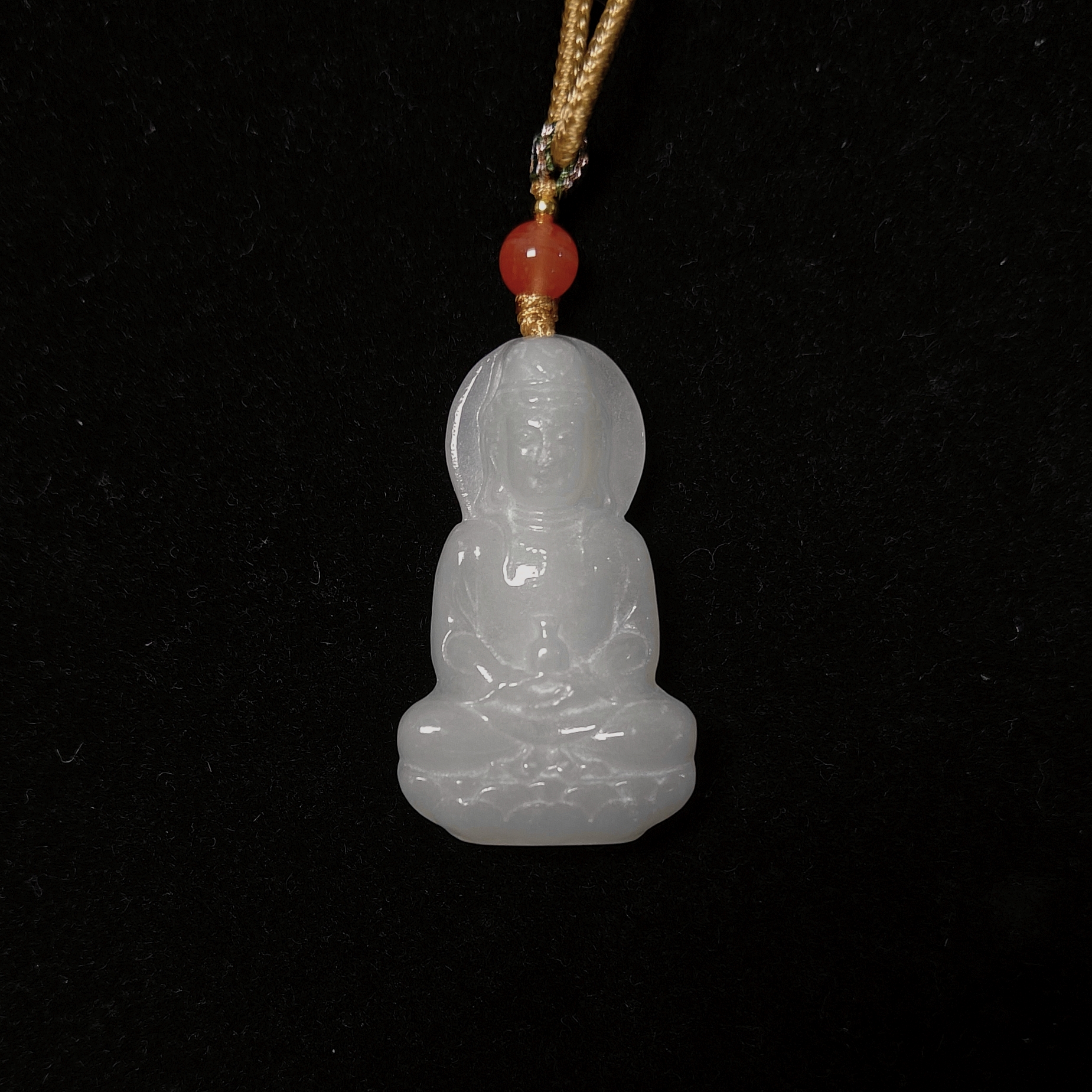 天然和田玉白玉观音吊坠