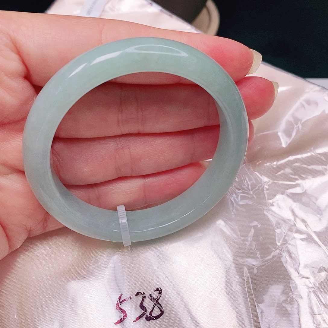 【闪购商品】翡翠手镯未镶嵌正