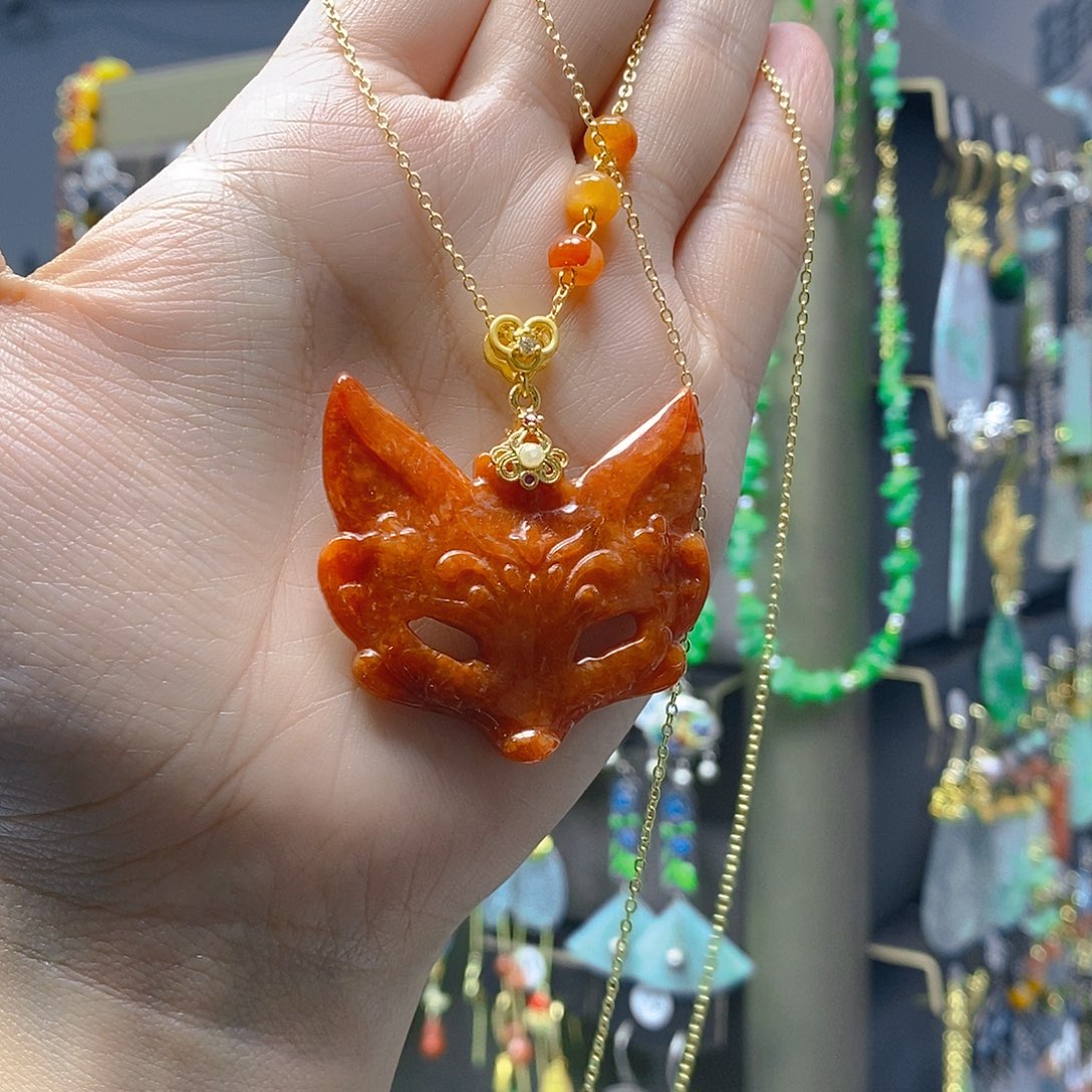 未镶嵌翡翠耳饰翡翠