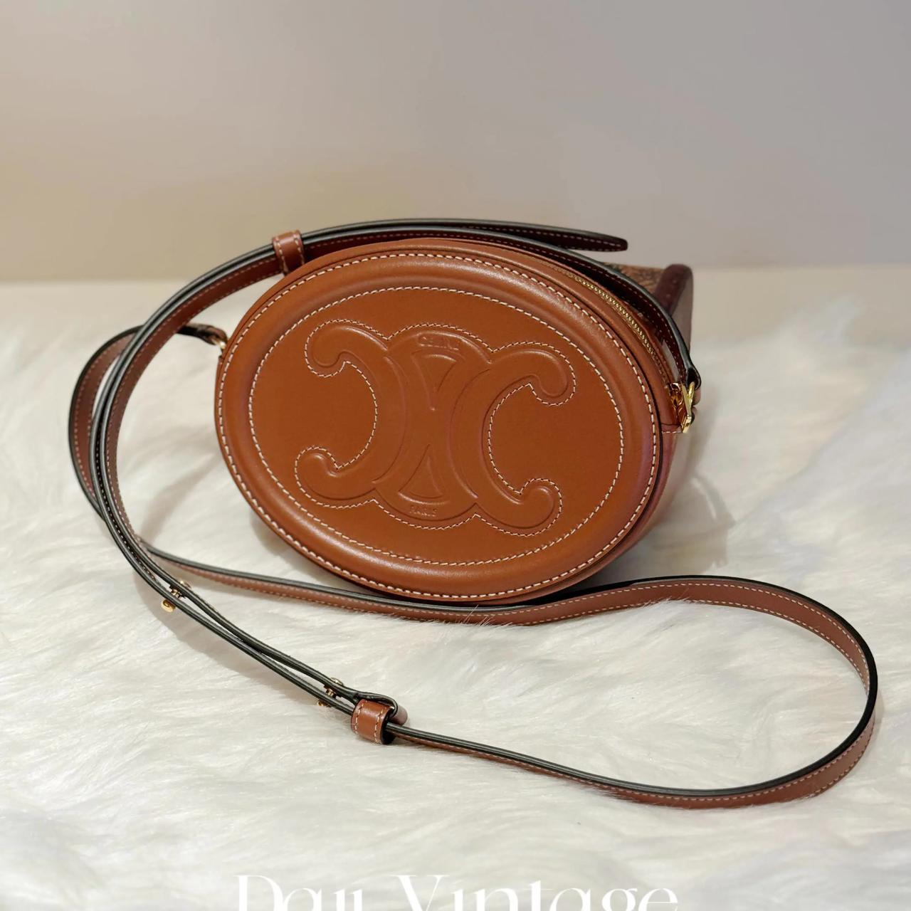 99新 Celine/思琳 24期/大吉中古/瑟琳黄褐色小号月饼斜挎包