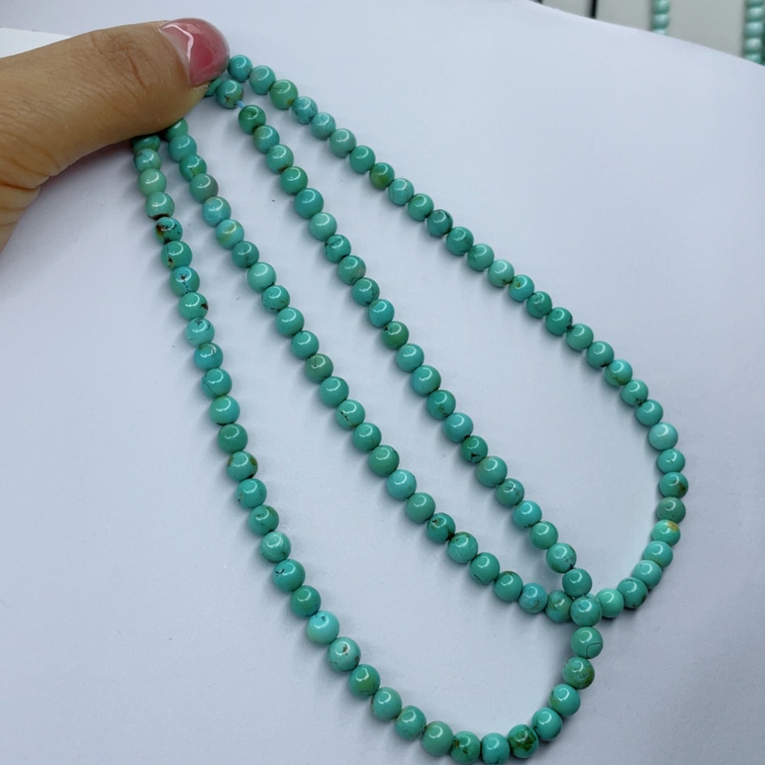 绿松石颈饰未镶嵌肉