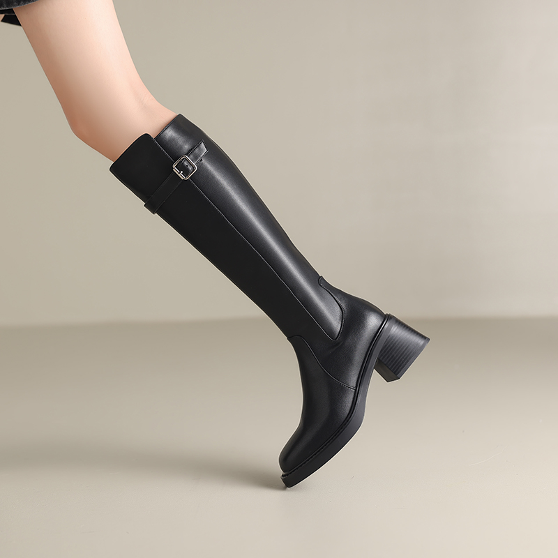 t成都女鞋时装靴牛皮女靴真皮瘦瘦靴长靴女鞋秋冬粗跟高5,5cm靴子