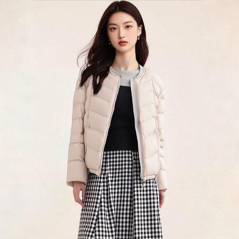 【大陈】6882轻薄羽绒服90白鸭绒冬季新款女圆领泡芙感百搭保暖外套