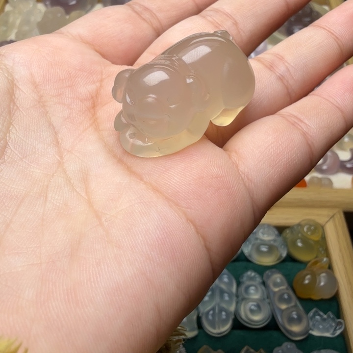 玛瑙/玉髓颈饰未镶嵌