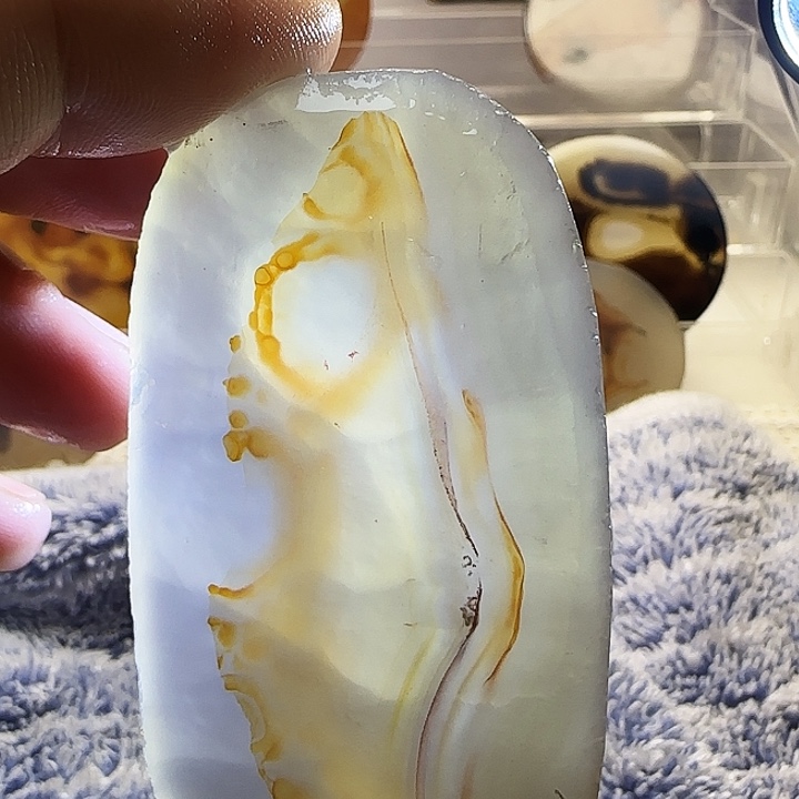 玛瑙/玉髓未镶嵌珠宝奇石