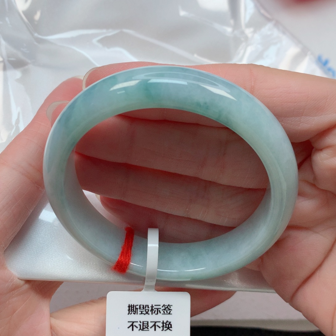 翡翠手镯未镶嵌53圈 无纹裂 捡漏