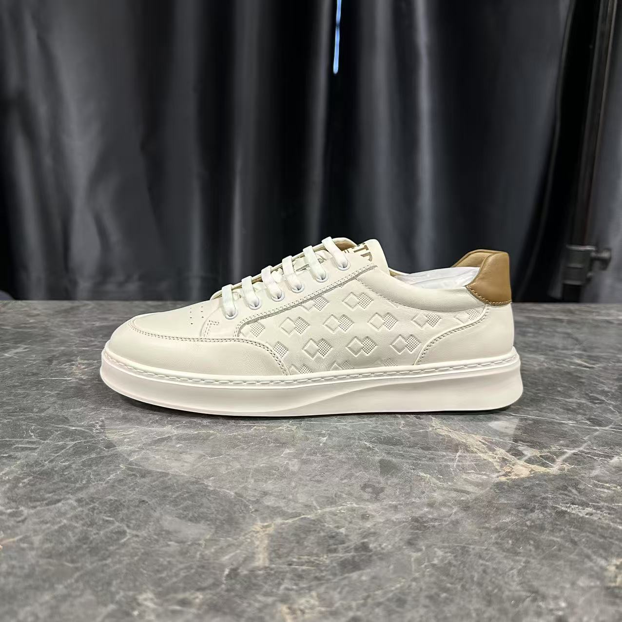 0862男士休闲时尚百搭男鞋