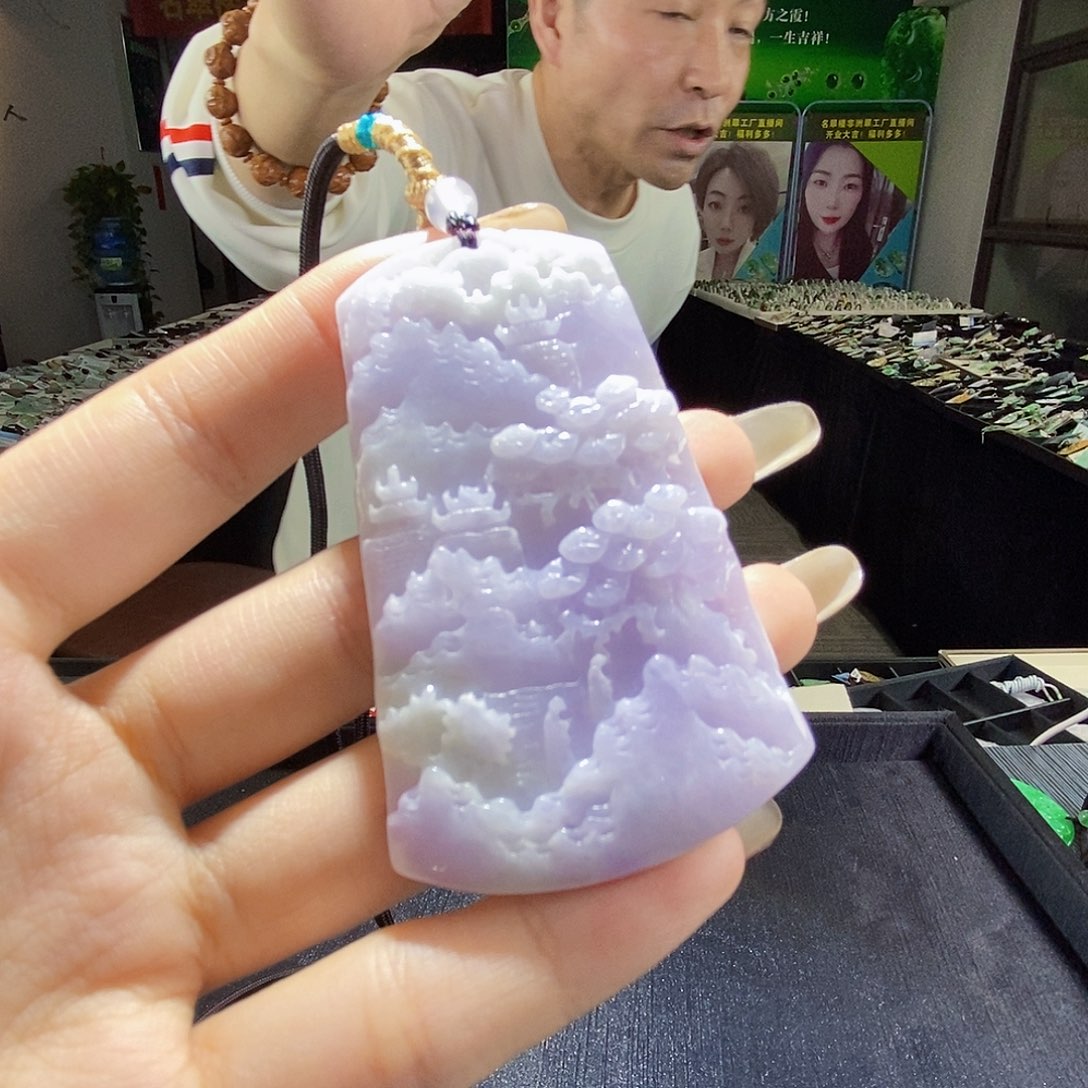 颈饰未镶嵌翡翠翡翠