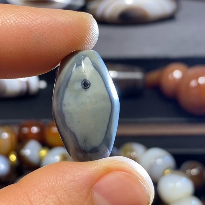 玛瑙/玉髓未镶嵌挂件