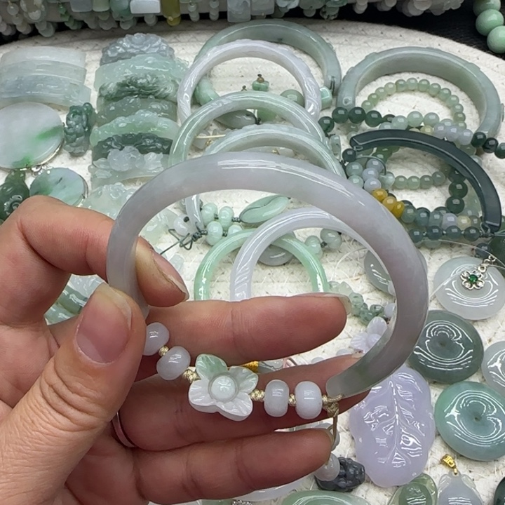 紫***墨翡翠未镶嵌手链半镯