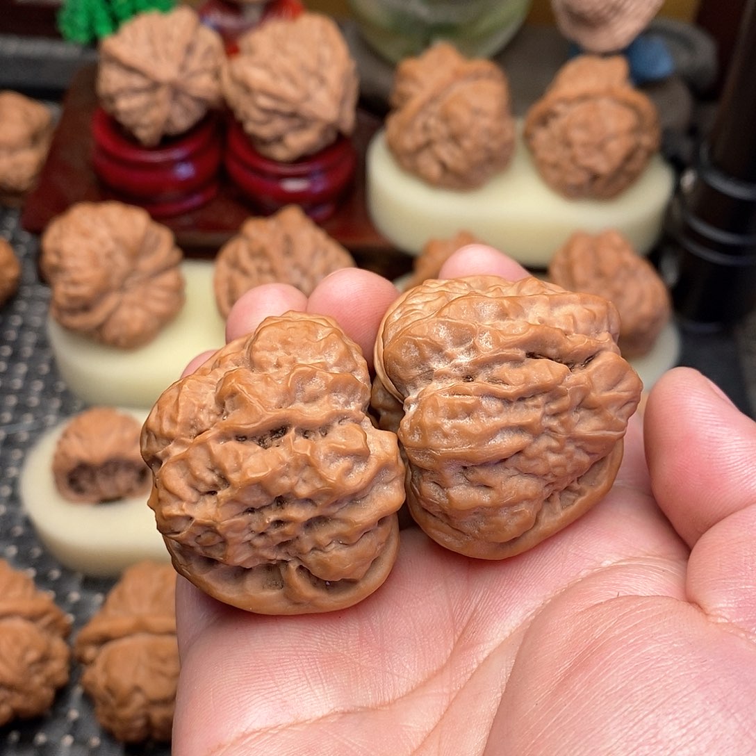 文玩核桃把件S****)蛤蟆头