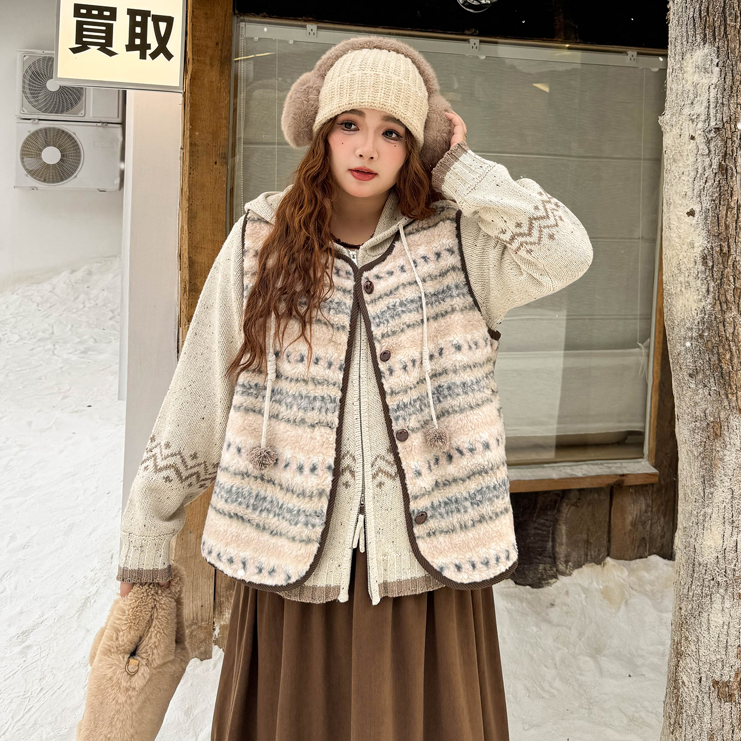 DD8840大码女装【费尔岛街拍】羊羔绒提花马夹外穿胖mm秋冬加绒外套