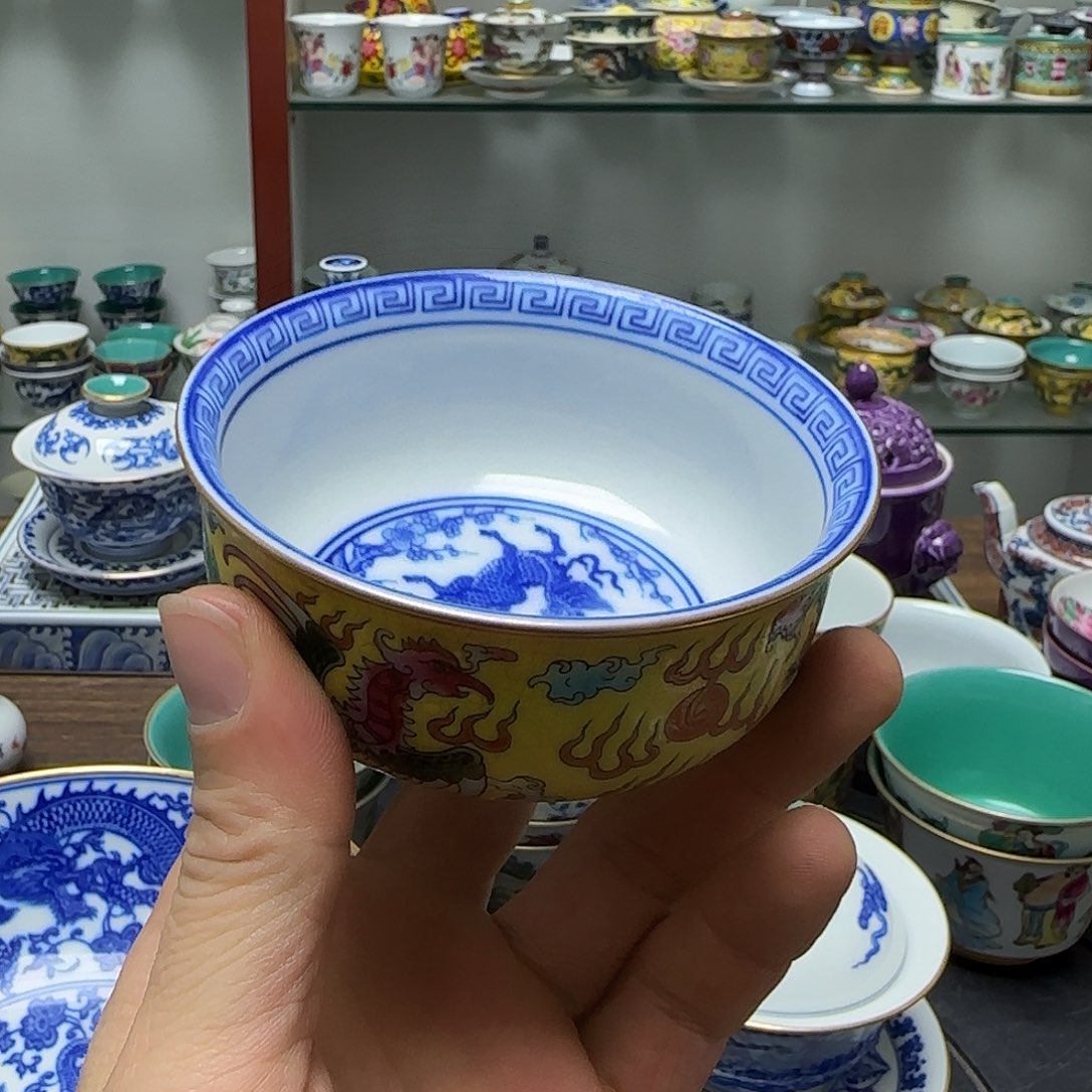 信***鬼瓷片瓷器的工艺技术与艺术