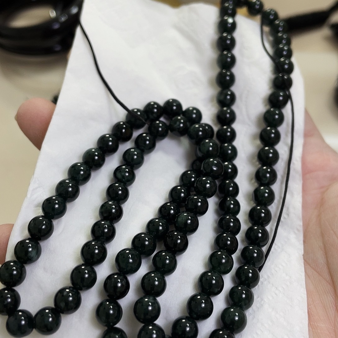 翡翠未镶嵌颈饰翡翠7