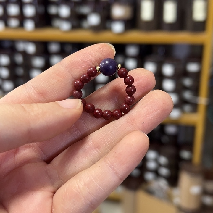 合香红麝0.4尺寸戒指