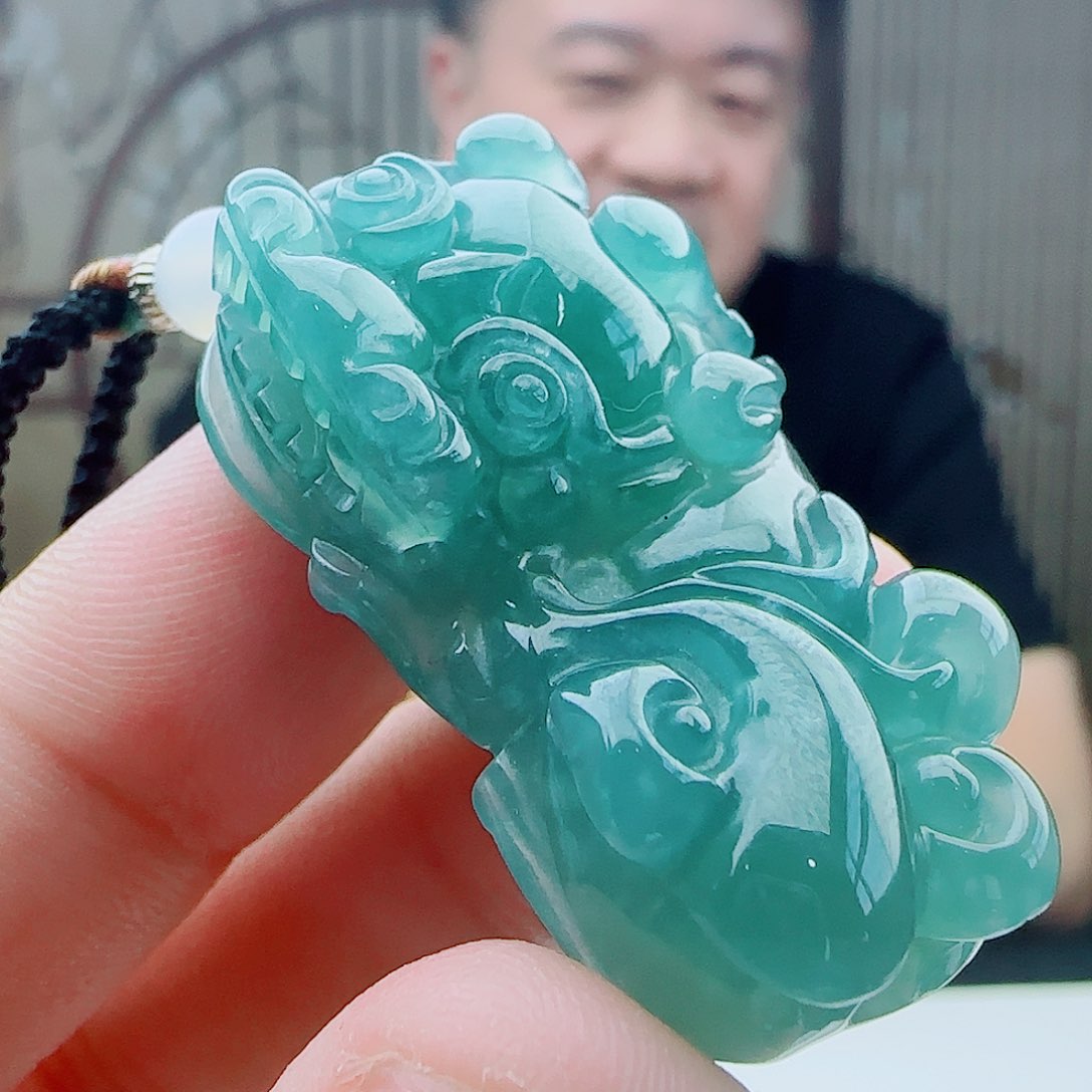 颈饰未镶嵌翡翠1111