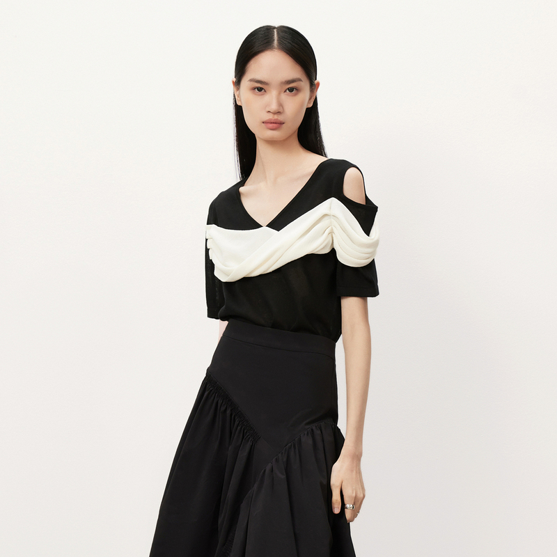 【商场同款】LY荷比俪气质感鸡心领短袖文艺针织衫HMD31650097