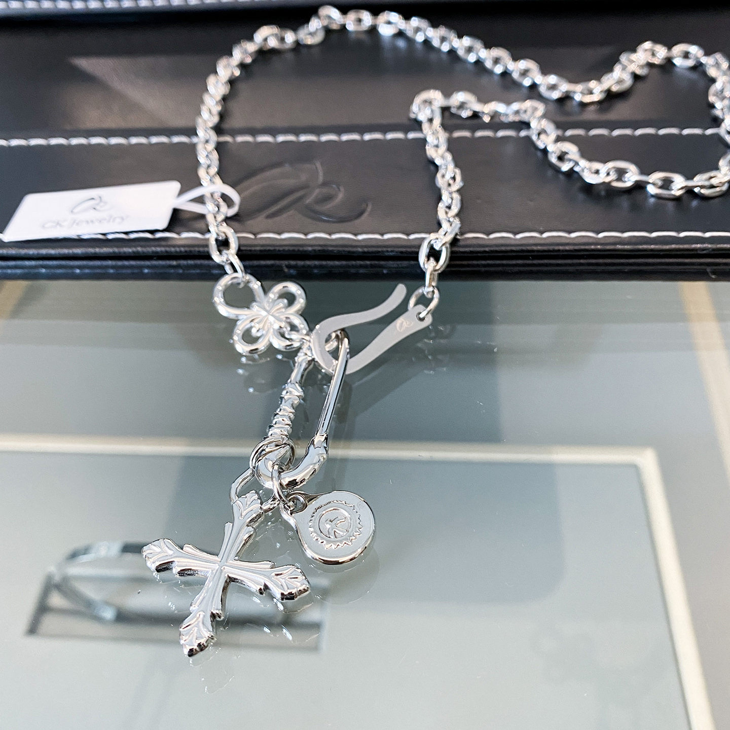 银色 十字架飞鸟圆饼吊坠勾链 N1417