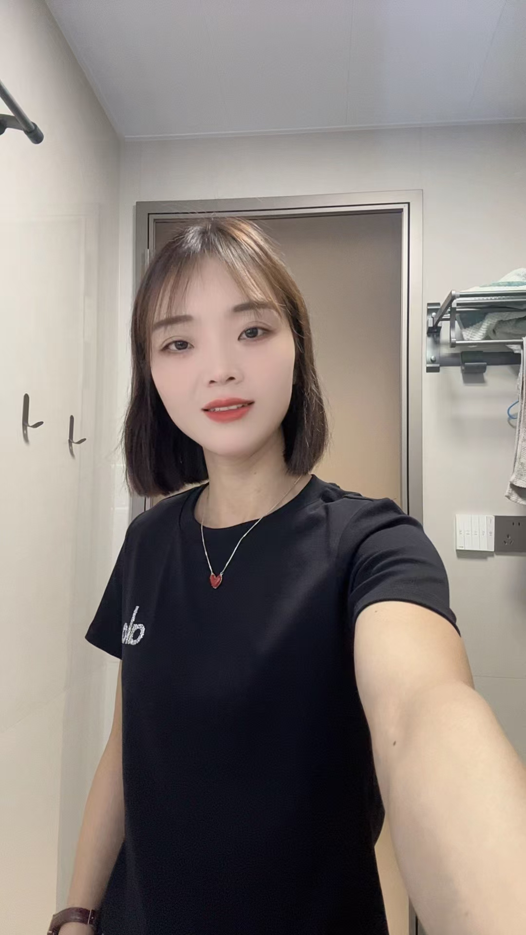 2551（自留款）简单大方百搭T恤