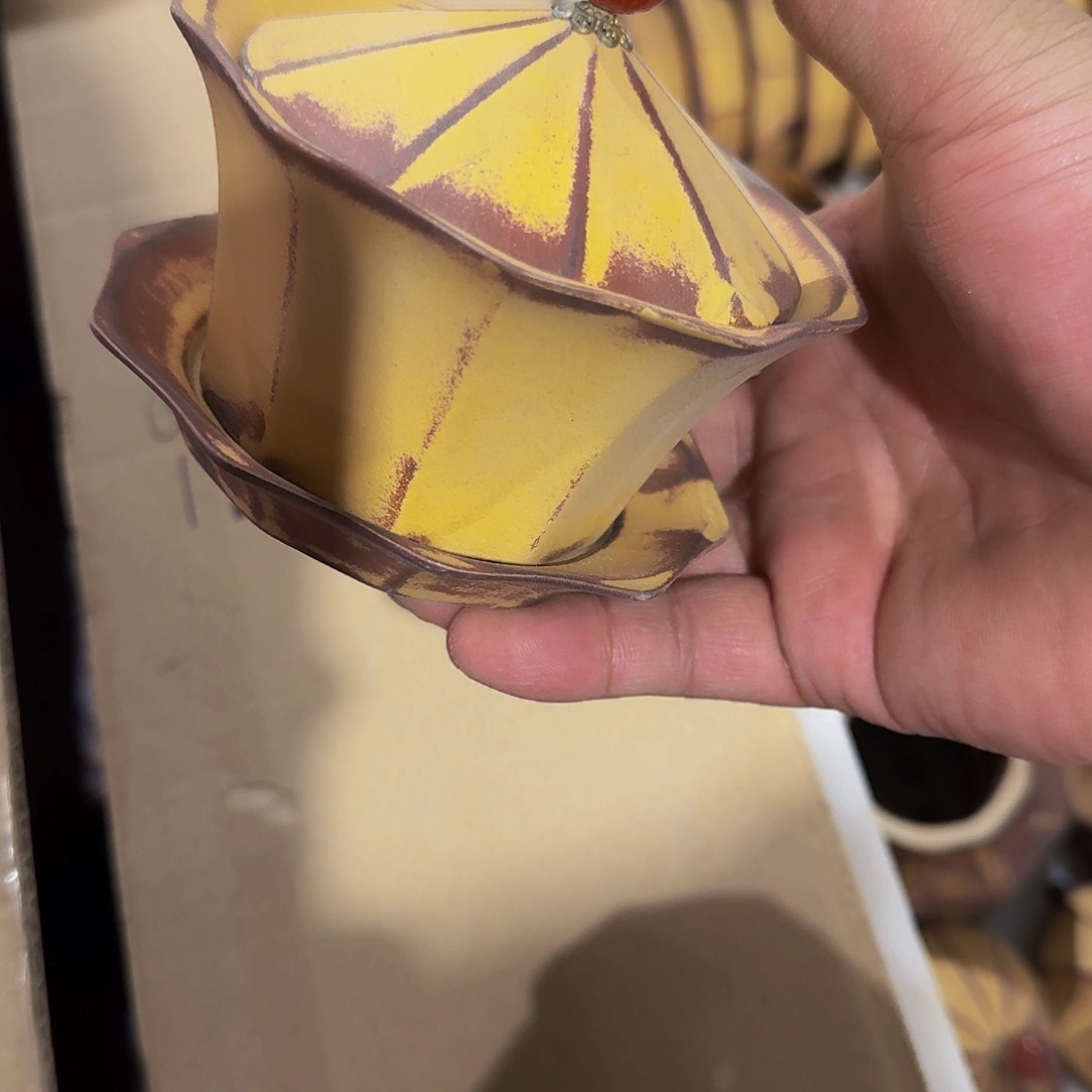 瑕疵茶具。介意勿拍