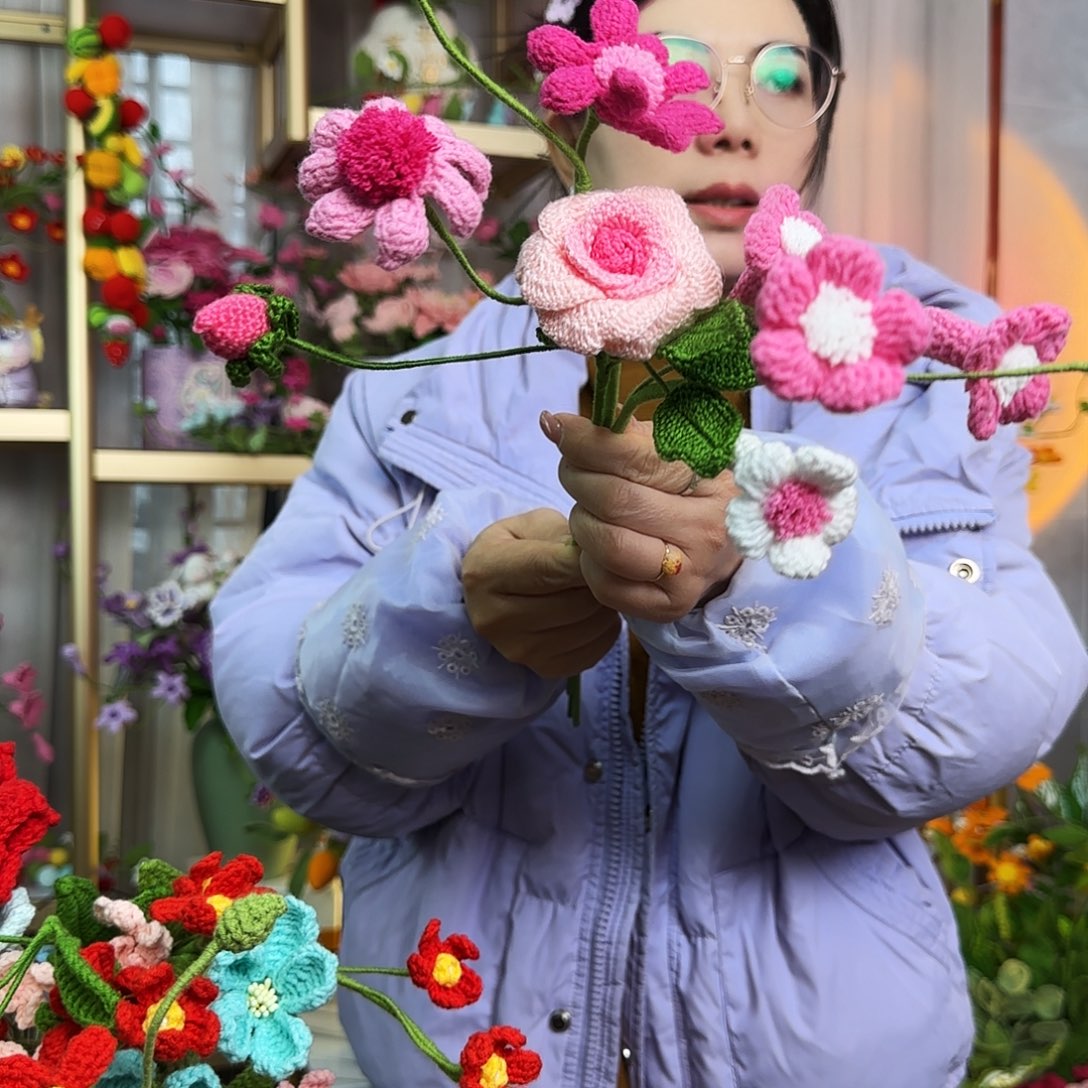 手工钩织设计花束