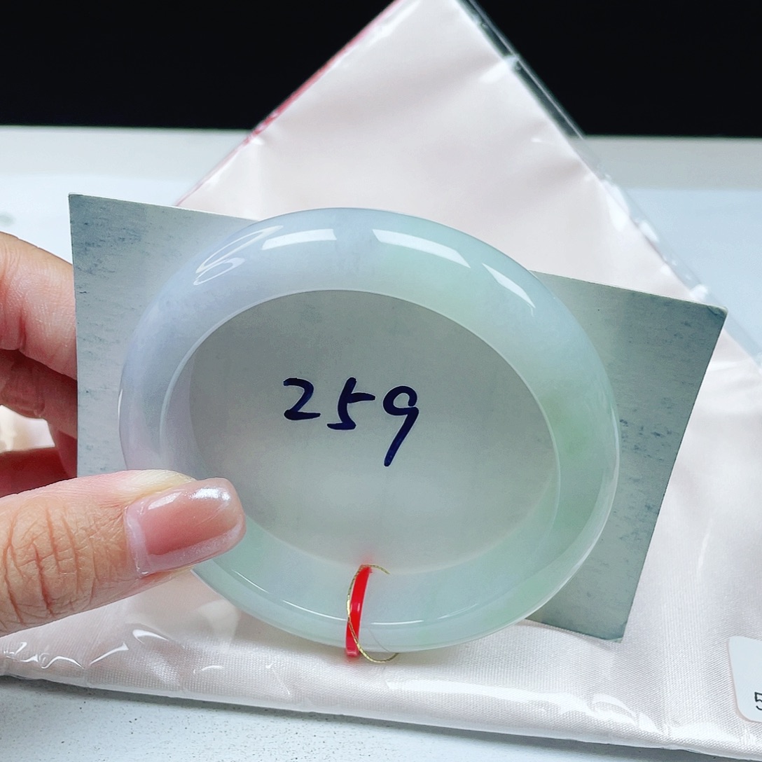 翡翠未镶嵌手镯 正圈55