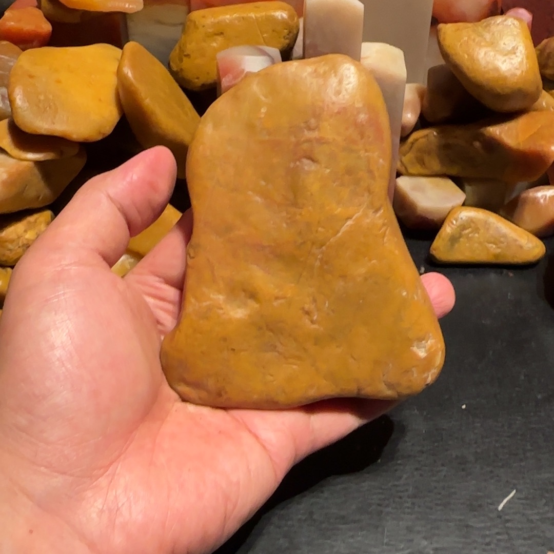 老挝石田黄原石，老挝，