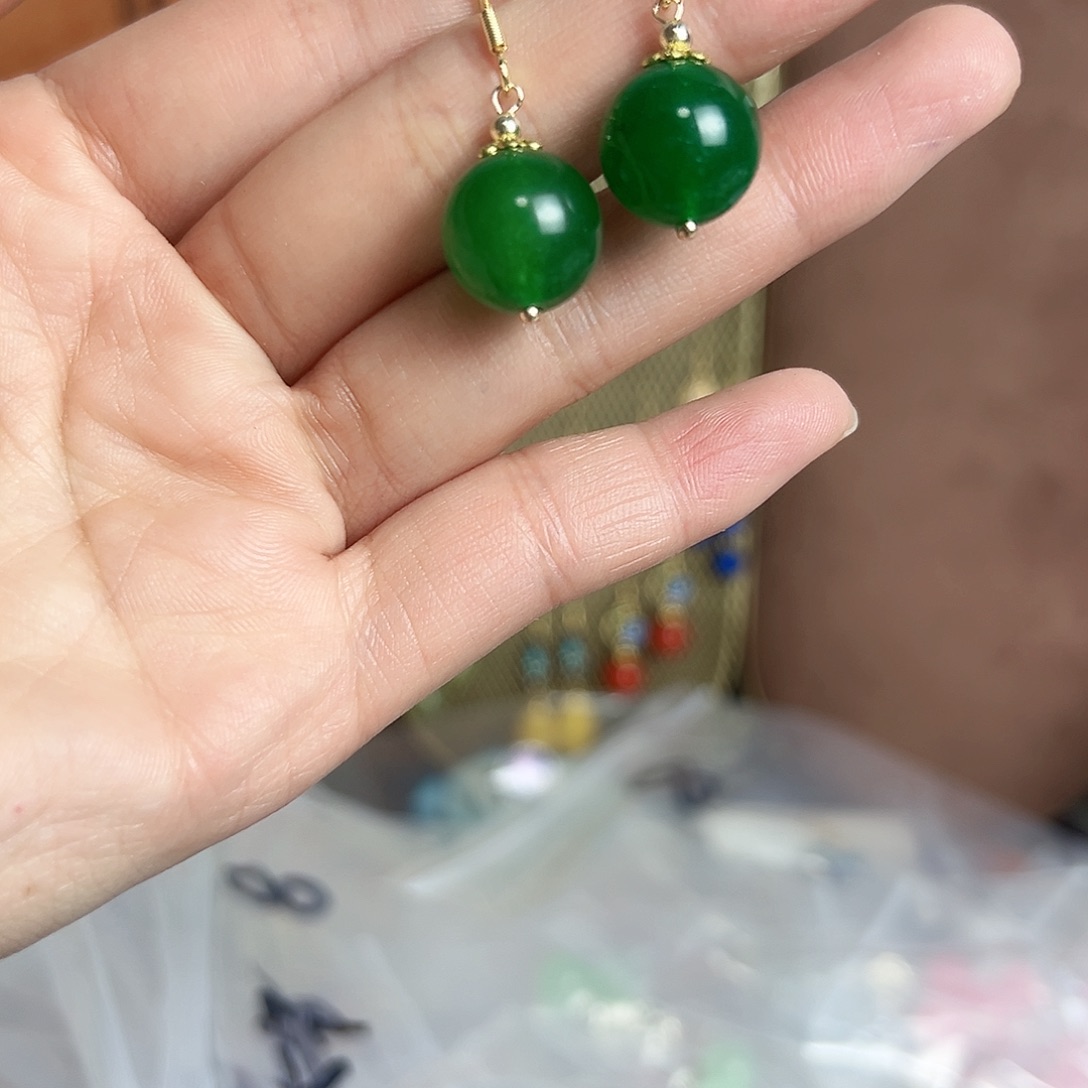 银S925镶嵌耳钉玛瑙/玉髓绿色