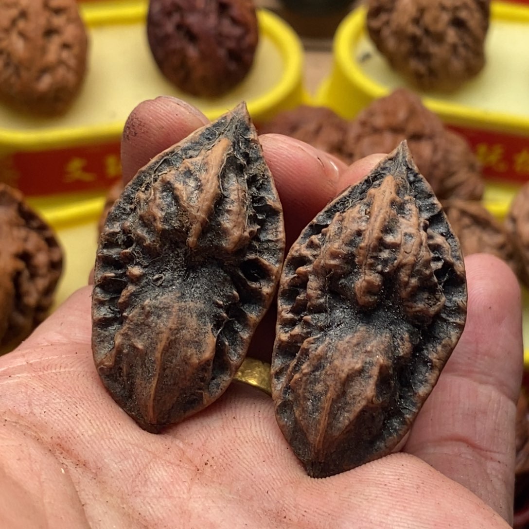 文玩核桃吊坠楸子215