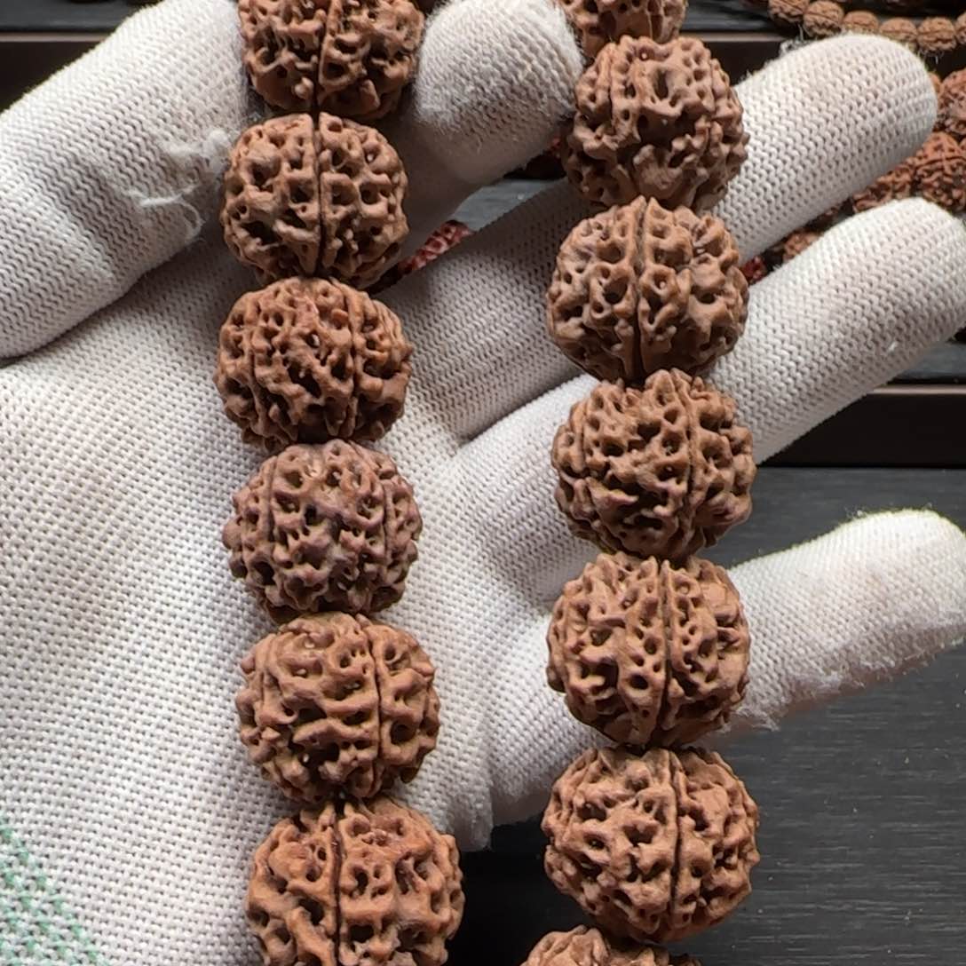 金刚菩提吊坠22mm蜂窝安娜