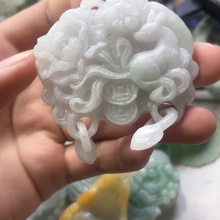 定制翡翠未镶嵌天然翡翠