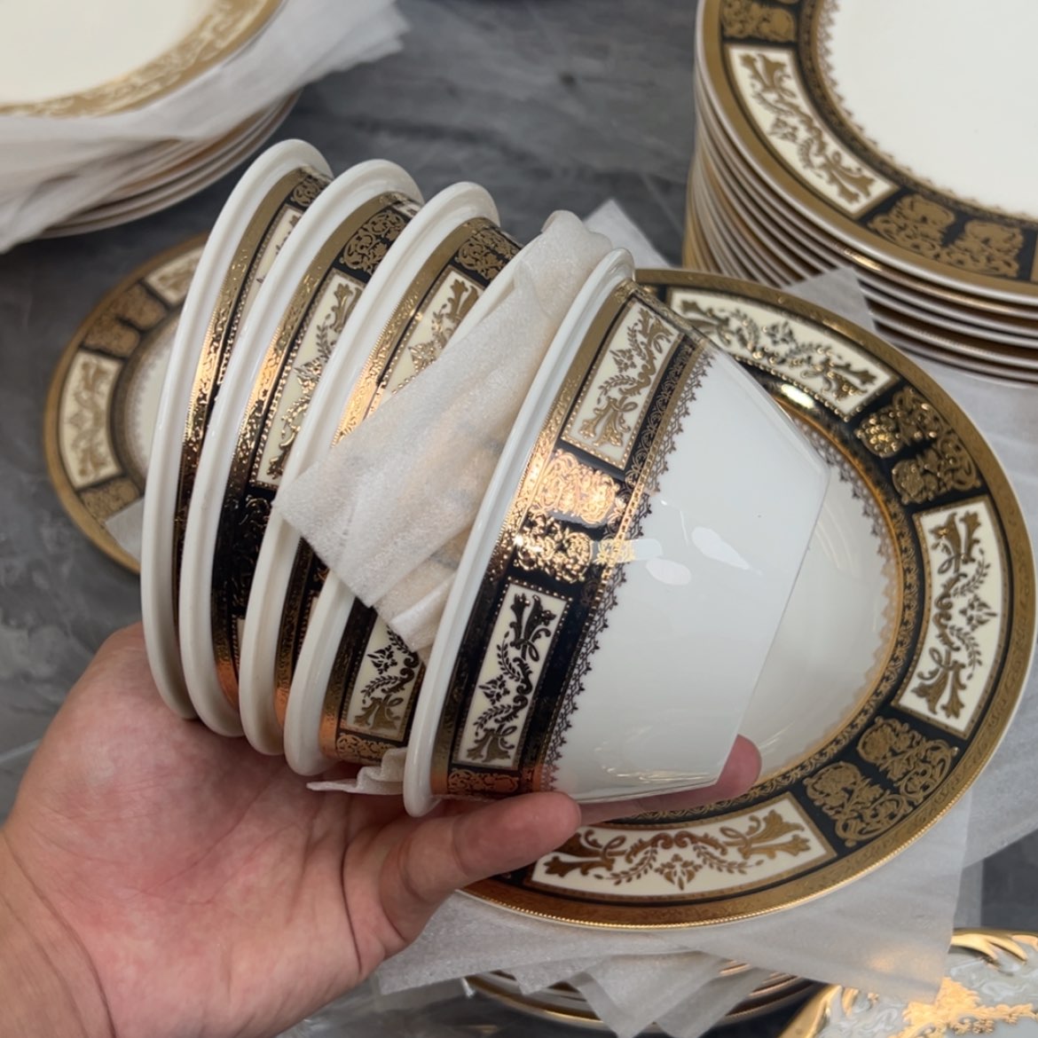 【闪购商品】瓷片小*星5.5寸折边碗六个一单打包价