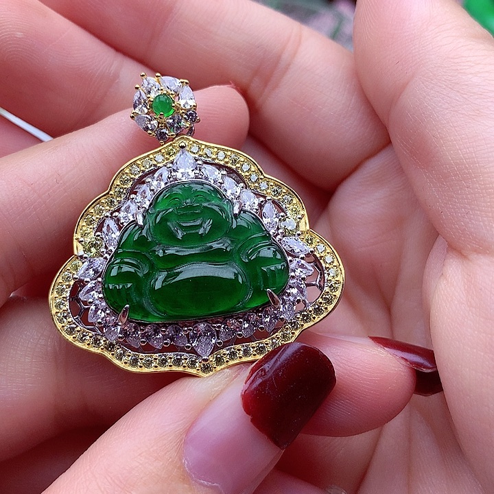 翡翠颈饰银S925镶嵌翡翠