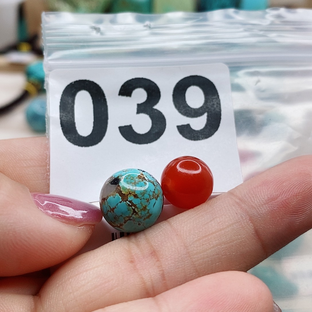 南红玛瑙颈饰未镶嵌