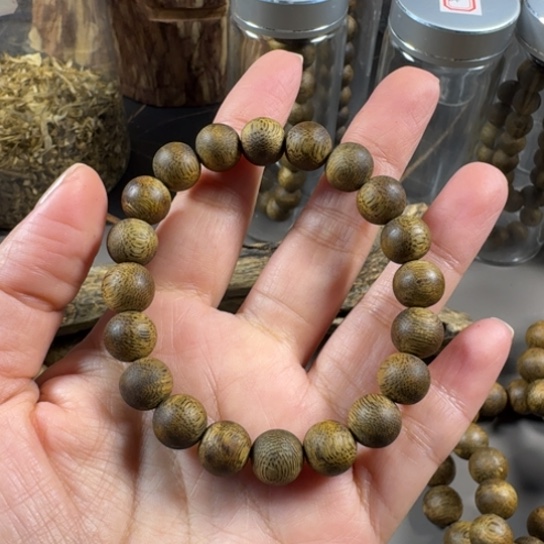 沉香手串经****！奇楠沉香7.3g