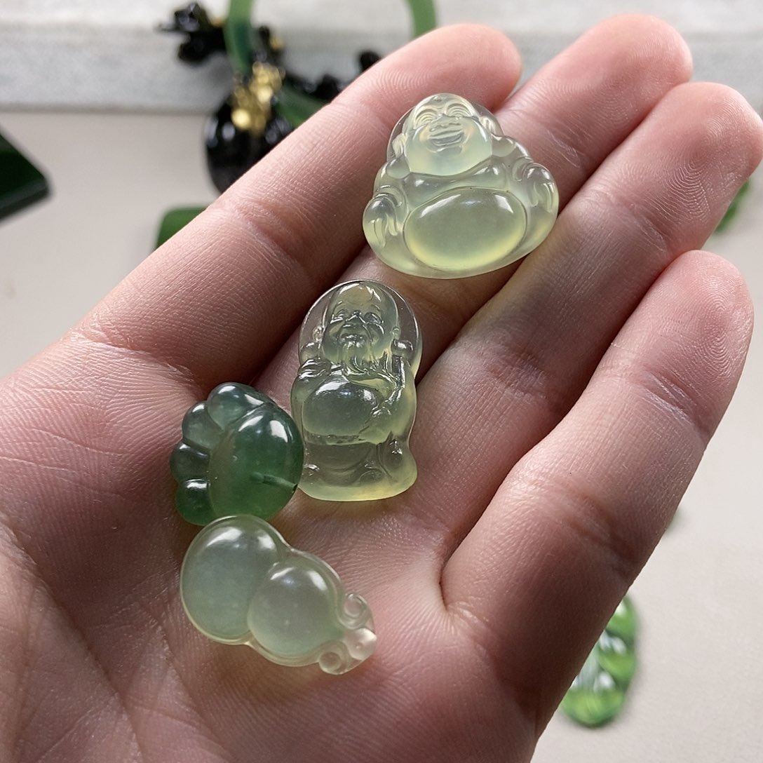 【闪购商品】蛇纹石玉岫玉未镶嵌