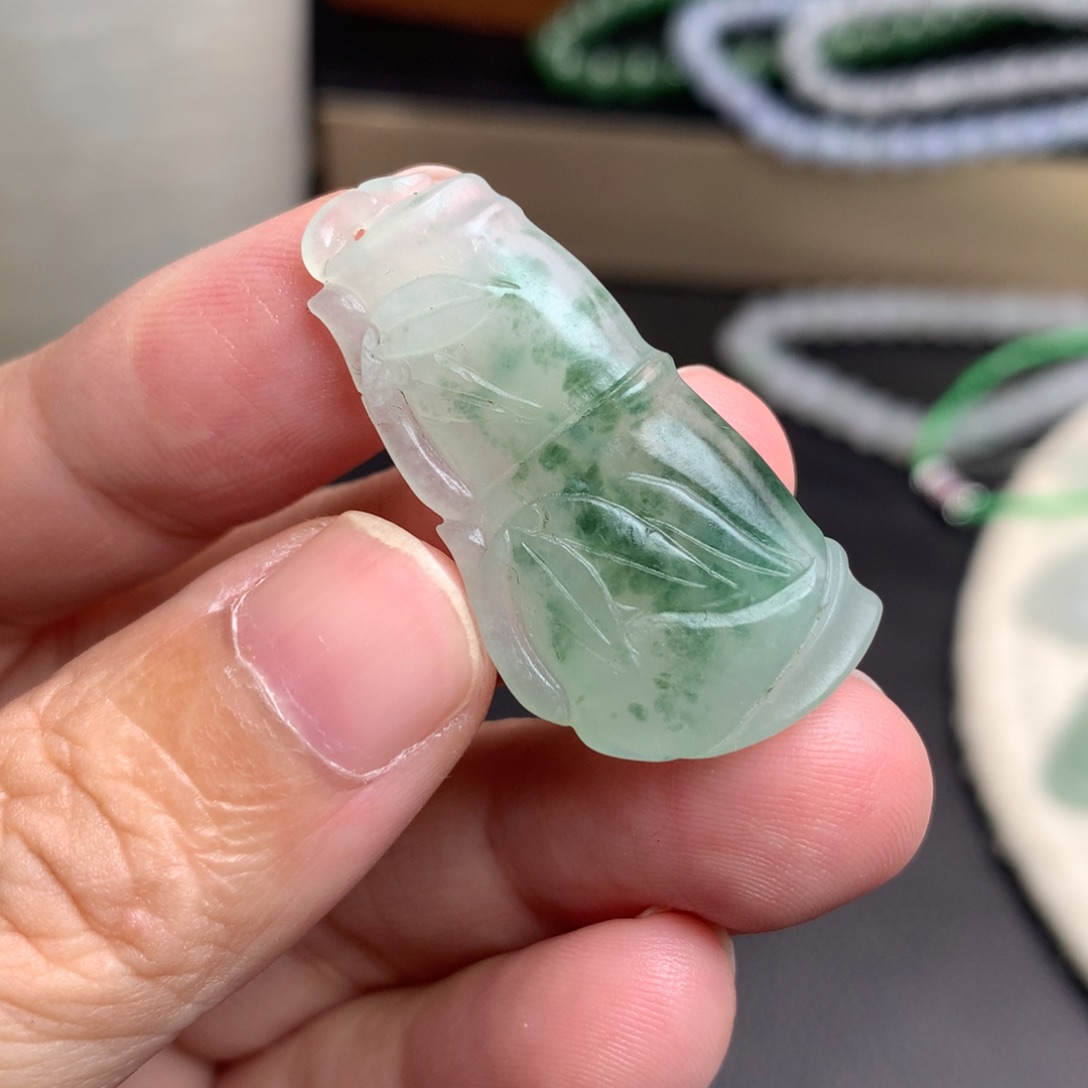 未镶嵌定制翡翠竹节