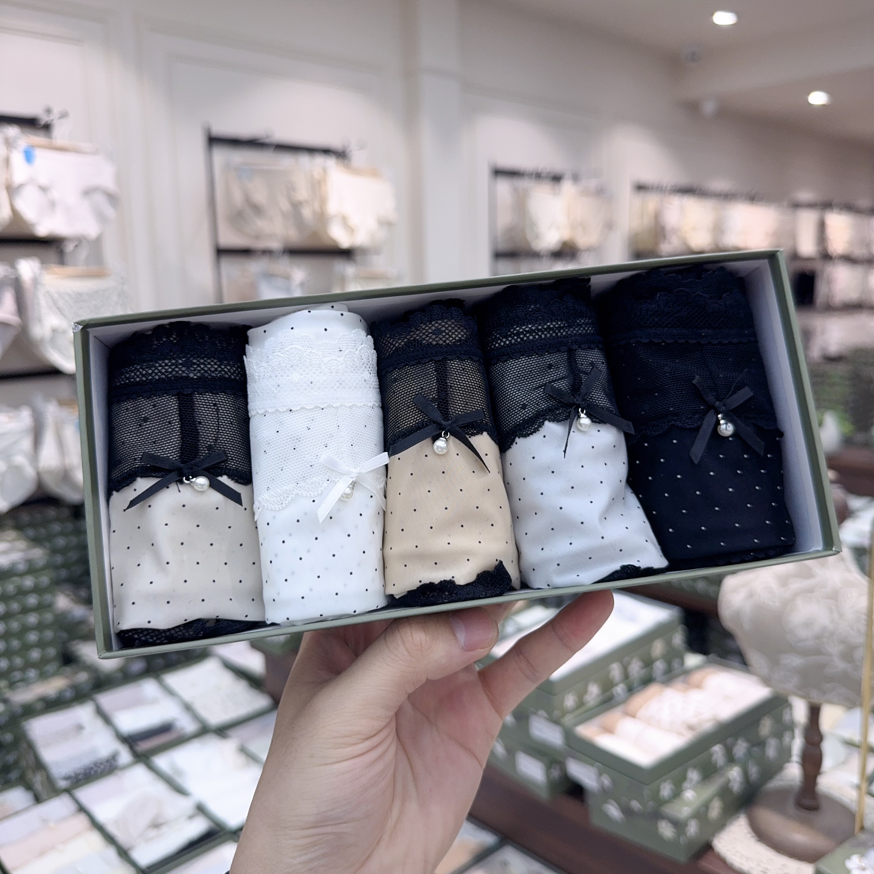 【5条装】0923 悦动之音 中高腰精致女士三角内裤女款（80--130斤）