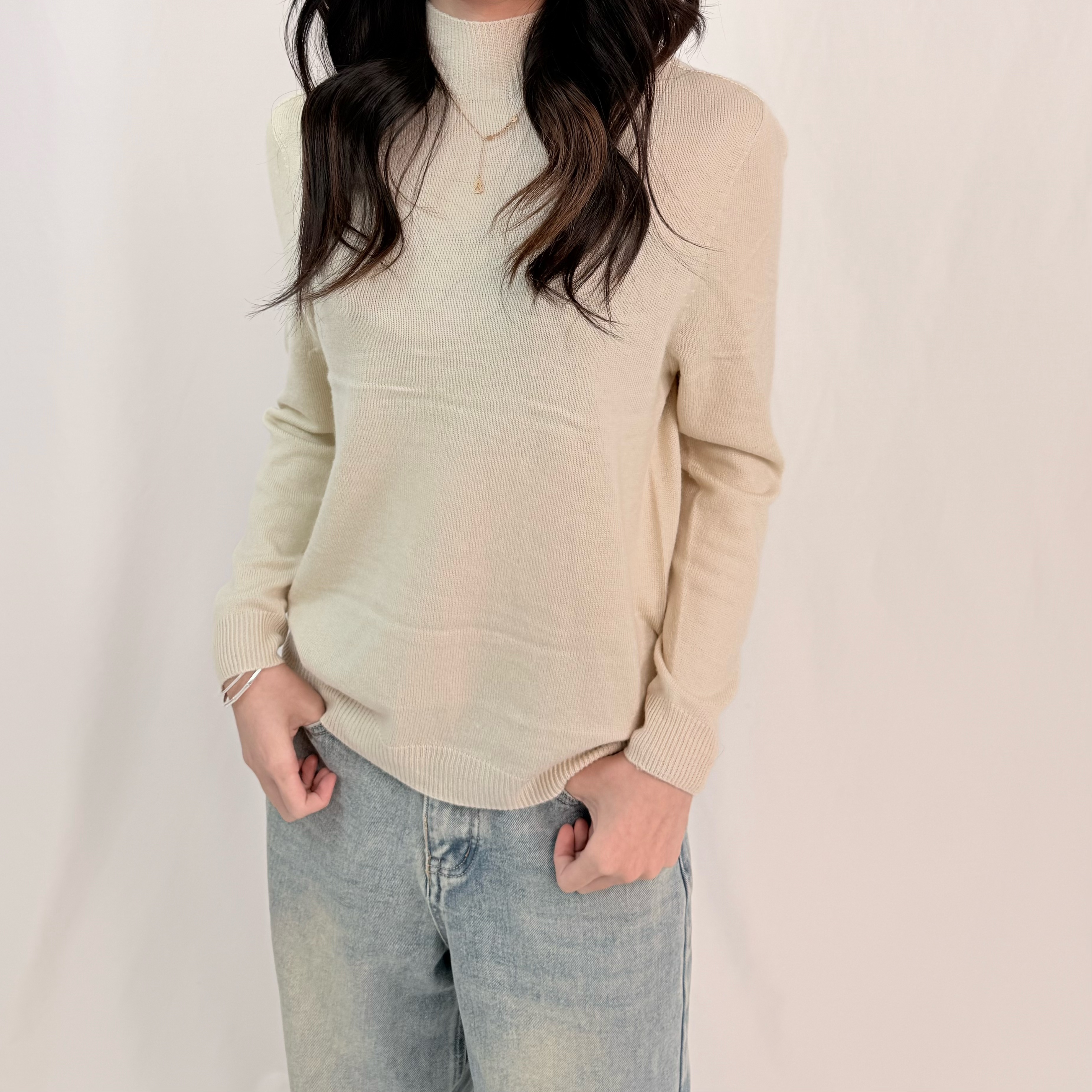 羊毛女生打底衫秋冬修身显瘦圆领内搭